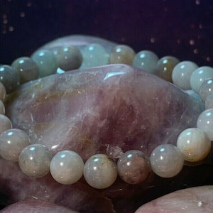 Lavender BLUE ROSE Quartz Gorgeous Very Rare 8mm Crystal Bracelet BRQ