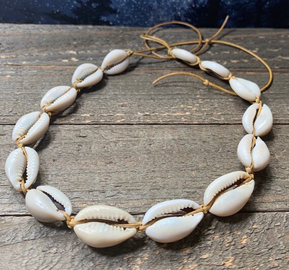 Beautiful Custom Cowrie Puka Shell Necklace Cowry Etsy Beautiful Custom Cowrie Puka Shell Necklace Cowry Etsy