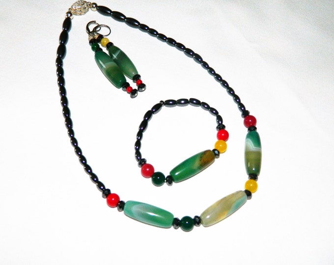 Green Stripe Barrel Agate