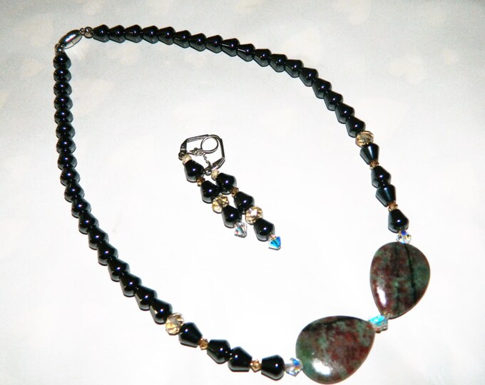 Wonderful Garnet Teardrop Flat Pendants