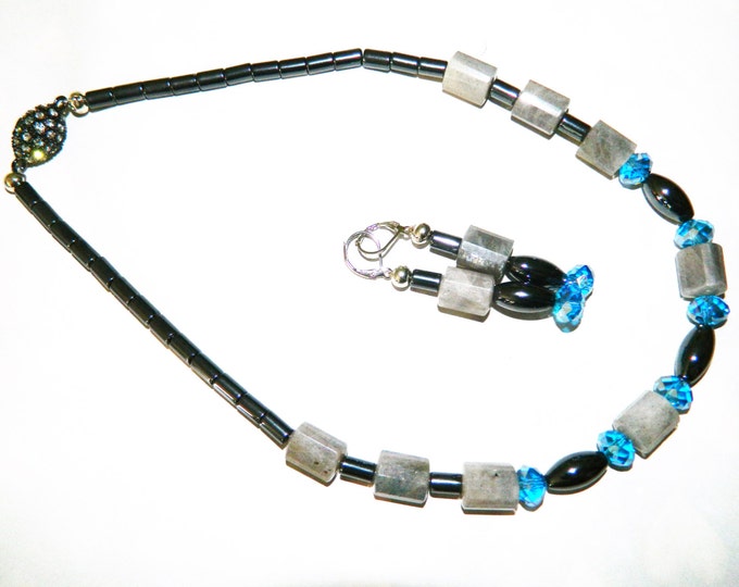 Stormy Labradorite in the Sky