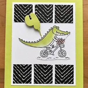 Tarjeta de 4º cumpleaños, tarjetas de cumpleaños, tarjetas de cumpleaños para niños, tarjetas de cumpleaños de caimanes, tarjetas de cumpleaños de animales, tarjetas de cumpleaños de bicicletas