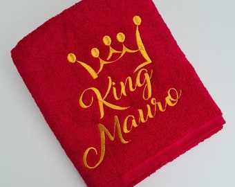 Personalised embroidered towel Name with Crown