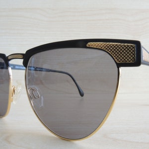 FERRE GFF 87/S vintage sunglasses made in Italy gold frame black