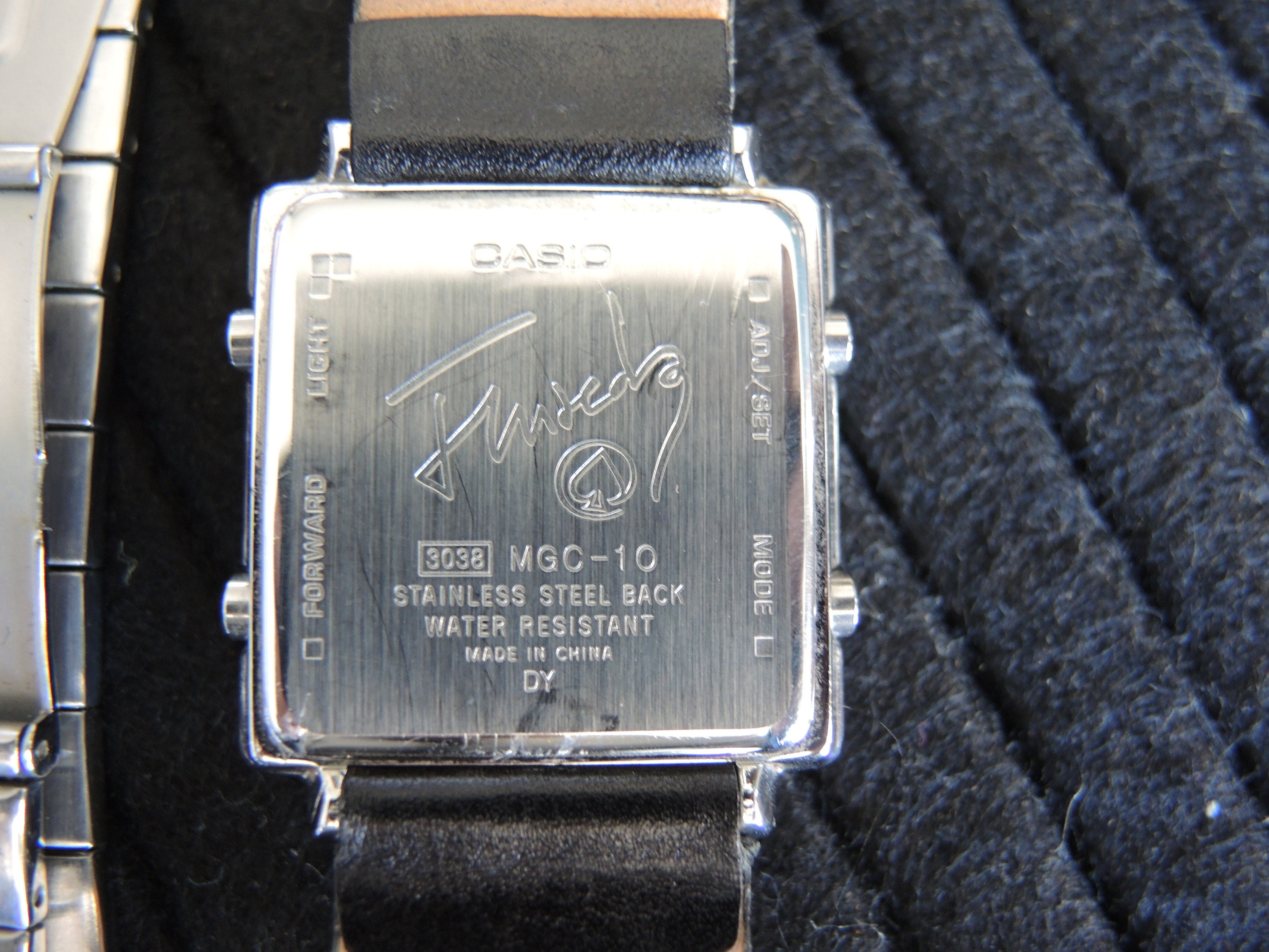 ★激レア CASIO マジックウォッチ 新品未使用品 MGC-10 ★ s-l400.jpg