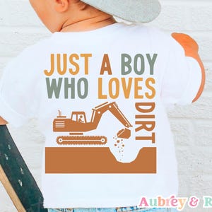 Kleiner Junge Konstruktion PNG SVG Nur ein Junge, der Dirt Digger Ausrüstung Sublimation Cricut Cut Datei liebt Retro Kleinkind Boho Grafikdesign