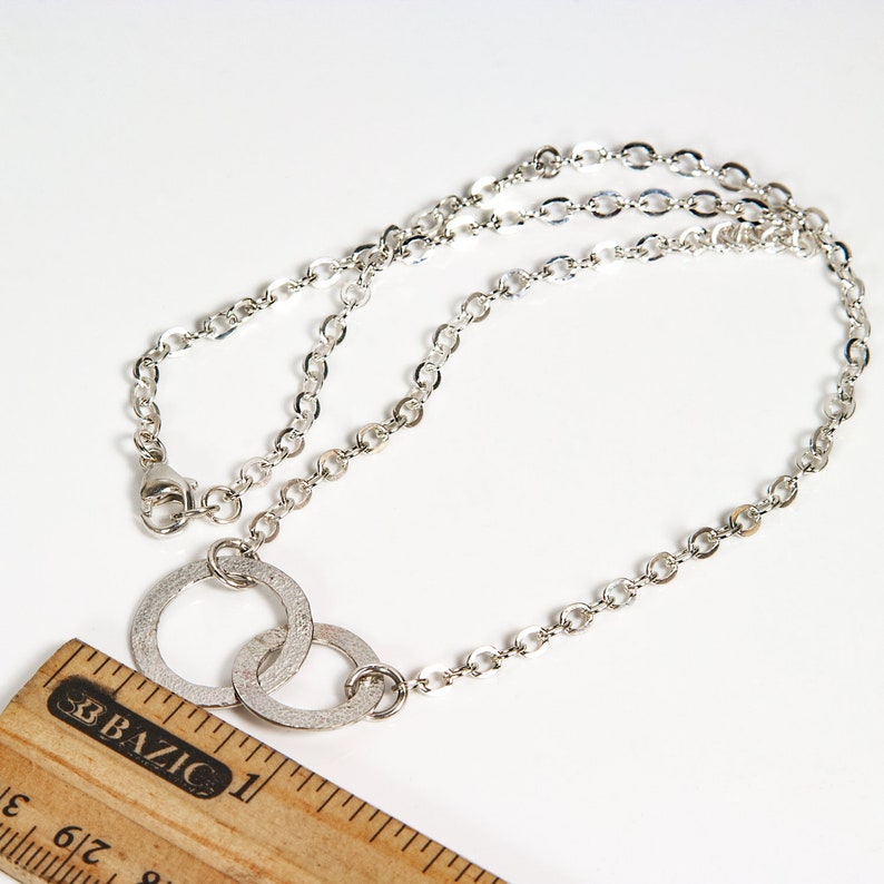 Sterling Silver Ring Necklace Interlocking Circles Necklace Linked Circle Necklace Mother Daughter Necklace Meaningful Gifts