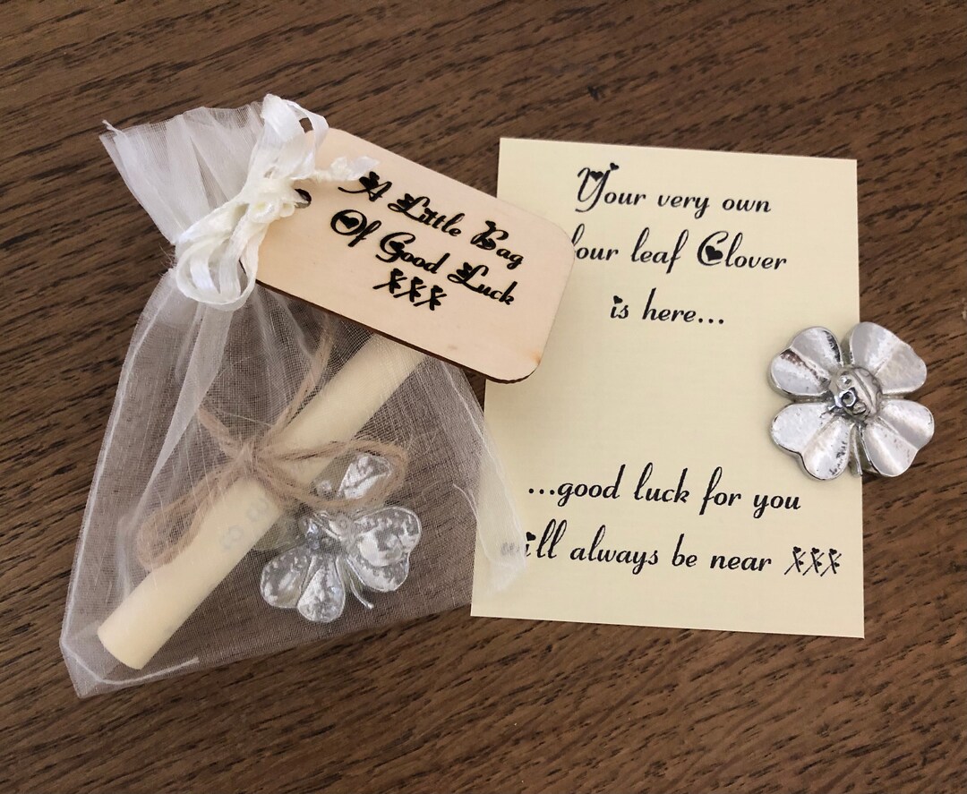 Porte Clé Badge BONNE CHANCE PORTE BONHEUR TREFLE A 4 FEUILLES VERT Idée Cadeau - Bagagerie - Maroquinerie