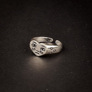 Unisex Adjustable Crying Heart Ring