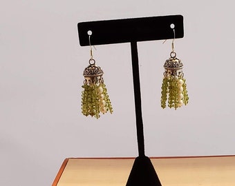 Chandelier earrings