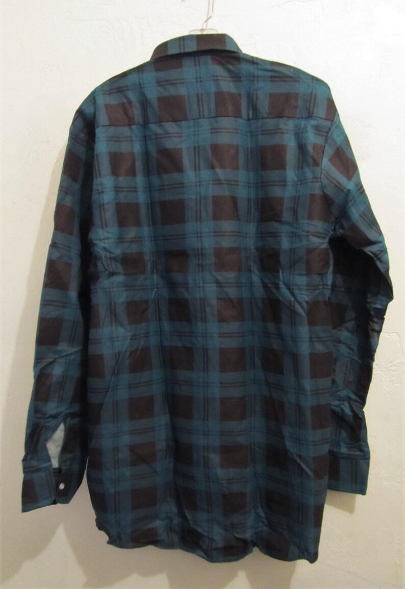 A Men/'s NWWT Vintage  90/'s 2-Tone Green /& Black Plaid FLANNEL Shirt By American Edition.LT