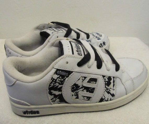 etnies vintage