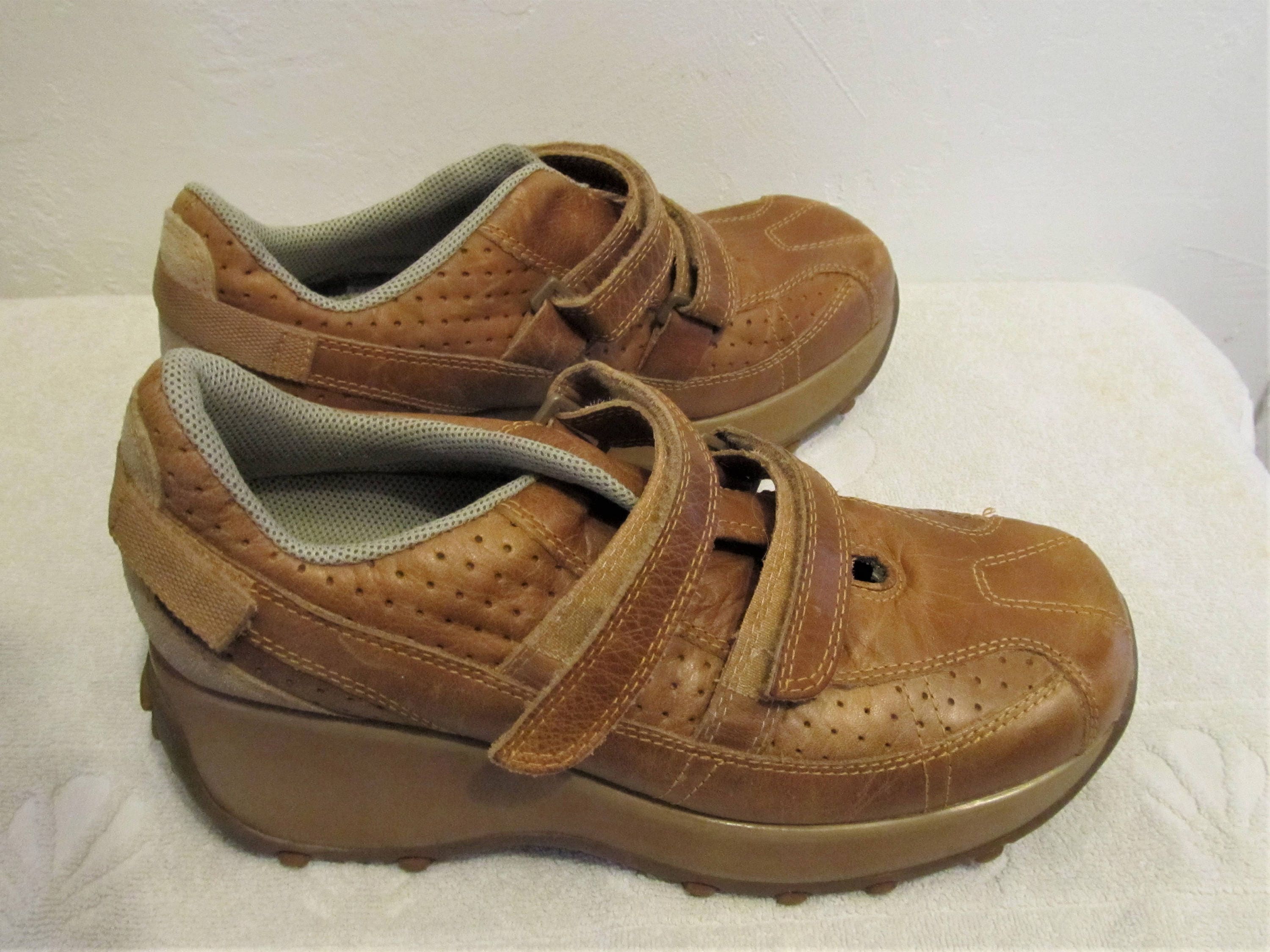 vintage steve madden mary janes