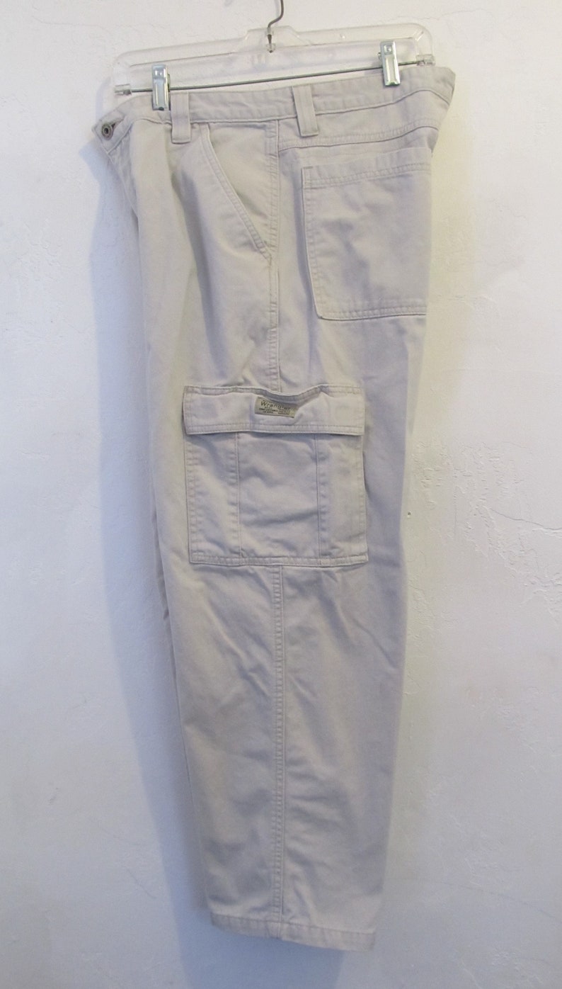 Men/'s,Vintage 90/'s,Beige Colored HIP H0P era CARGO Pants By WRANGLER.32