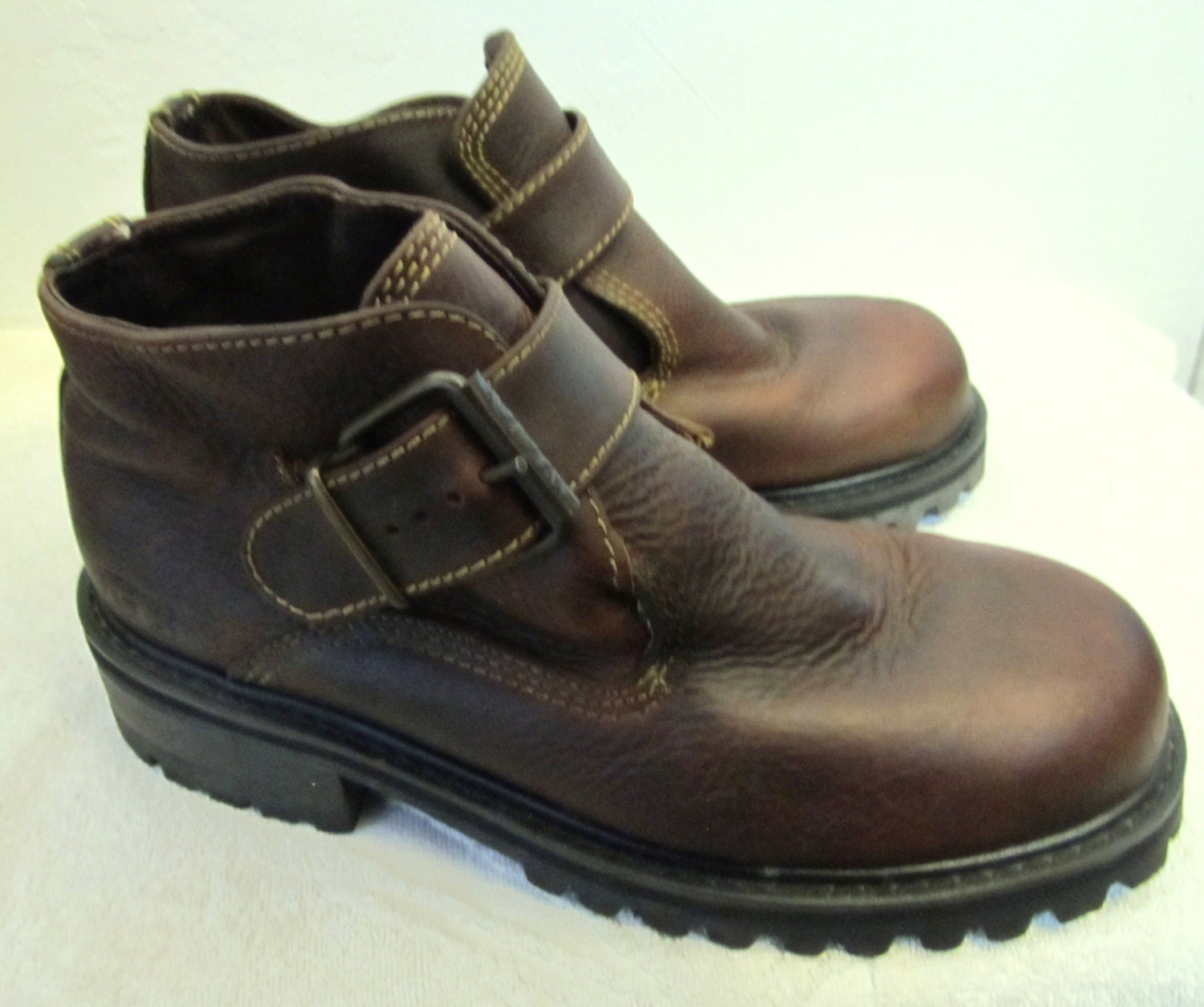 gbx buckle boots