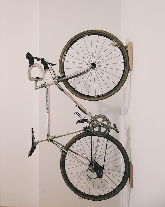 Tokyo Wood Bike Rack Wall Mount Vertikal Wall Hook Bike Storage