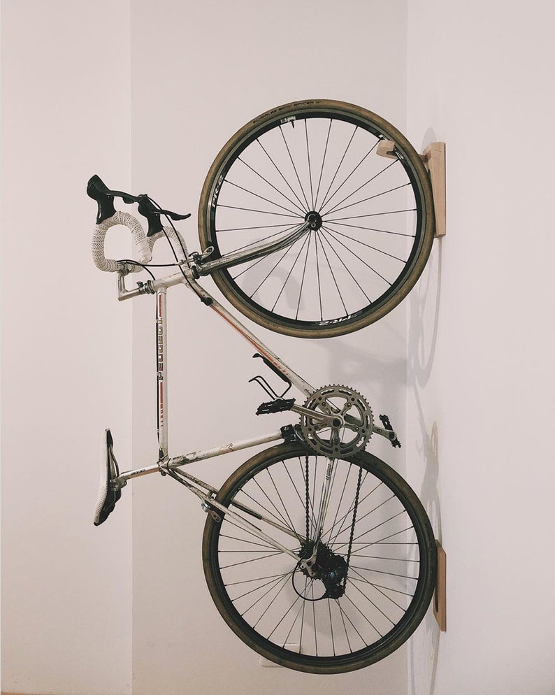 Tokyo bike rack wall mount / Wooden wall hook for bike storage / Vertical bike holder image 2