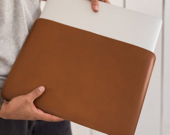 MacBook Pro Leather Sleeve / Laptop Case