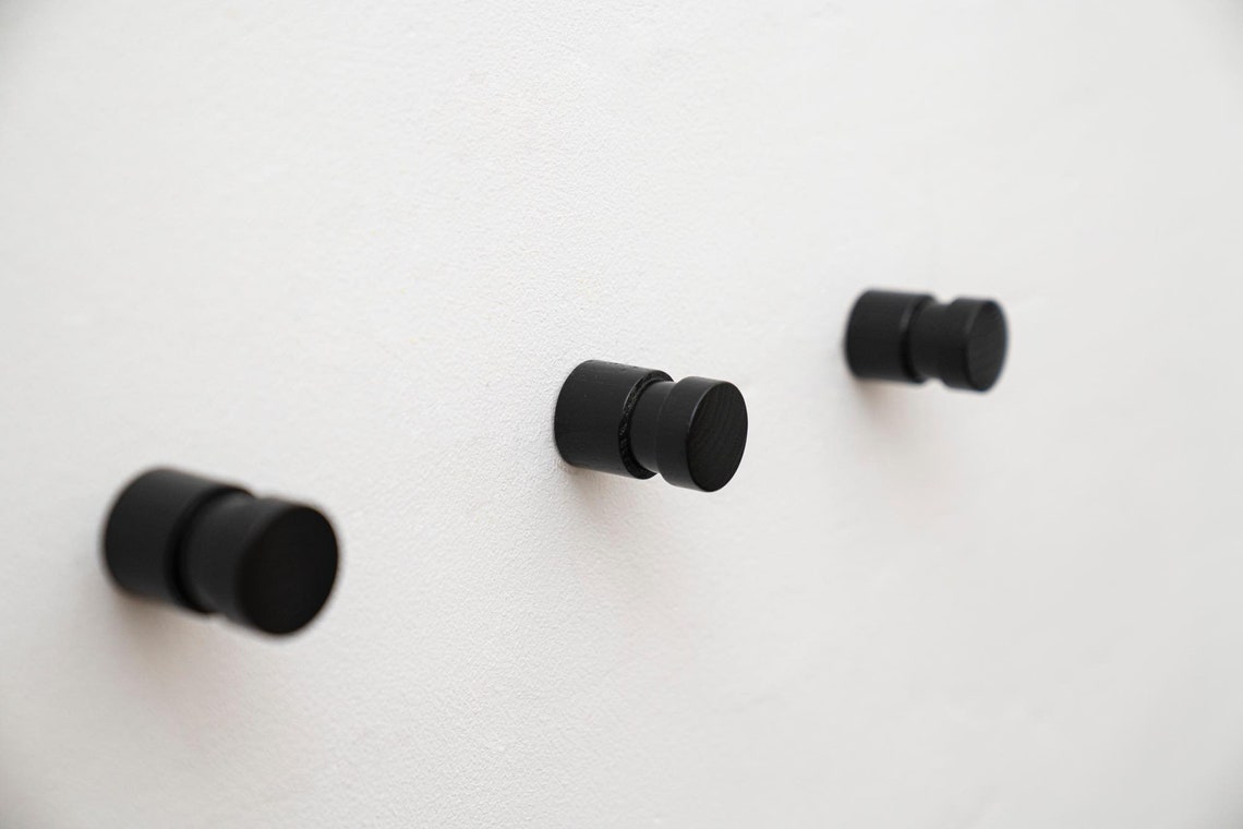 Small Wooden Wall Hooks Set of 4 / Bathroom Hangers / | Etsy