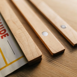 Cintre magnétique pour affiches / Cintre en bois pour oeuvres d&#39;art, affiches, calendrier