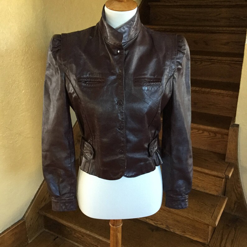 Women S Vintage Leather Jacket Short Image 0