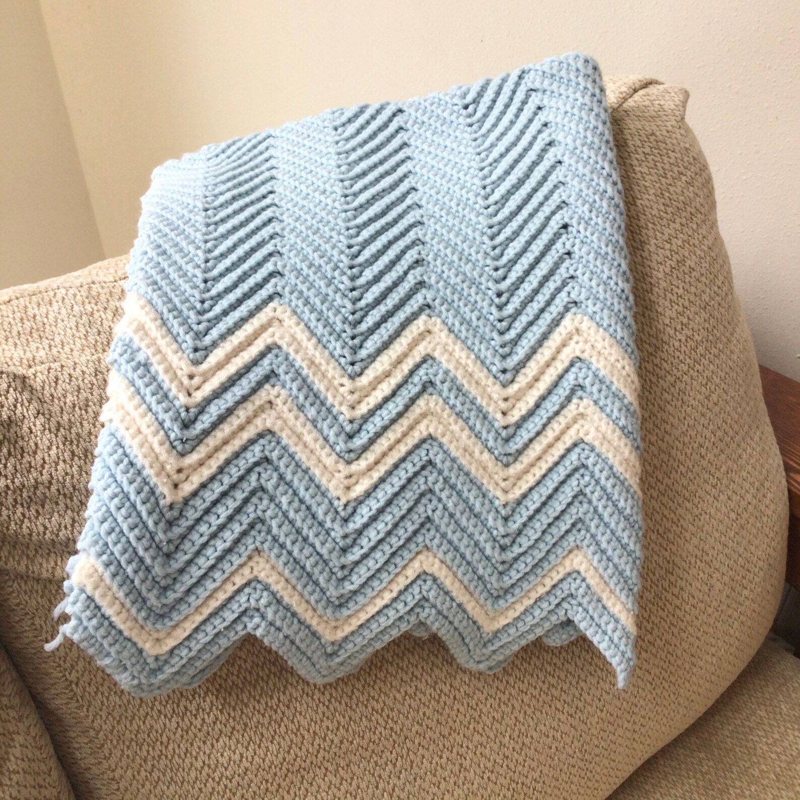 Vintage Blue and White Afghan Vintage Baby Afghan Blue Etsy