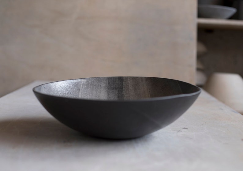 Ceramic large serving bowl image 8