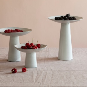 Ceramic serving stand, footed cake stand, decorative bowl, candy display, footed plate