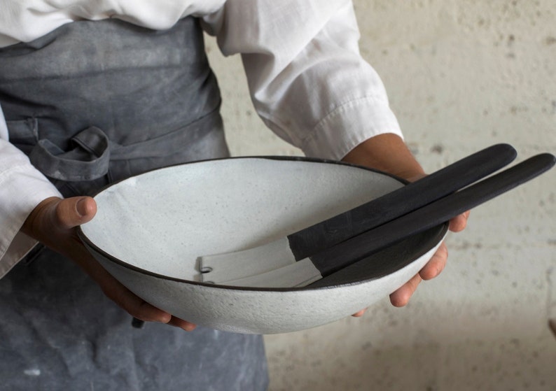 1 Large Modern Salad Bowl: Stoneware Black & White, Hand made pottery