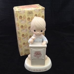 Vintage Precious Moments Let Us Call The Club Together Figurine with Box