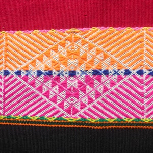 Portefeuille femme zippé à motifs marron