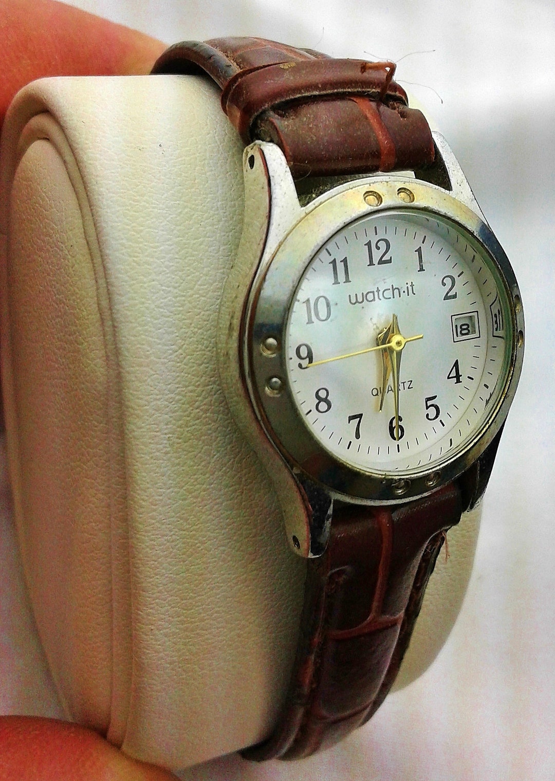 Vintage M Z Berger Watch it Watch Petite Gator Style Leather Silver Polis Finish Etsy