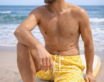 Pantaloncini da bagno da uomo con stampa floreale | Costume da bagno giallo | Pantaloncini da spiaggia | Taglia M