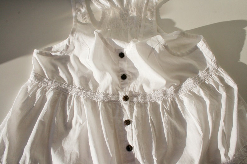 White Cotton Tunic Sleeveless White Summer Blouse Boho Hippie Folk Style Feminine Sleeveless Summer Buttons up Cotton Dress Medium Size