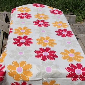 Swedish Cotton fabric / Red Pink Yellow ALMEDAHLS  design Teija Bruhn / colored daisies Cotton / Big Daisies / Designer Fabric