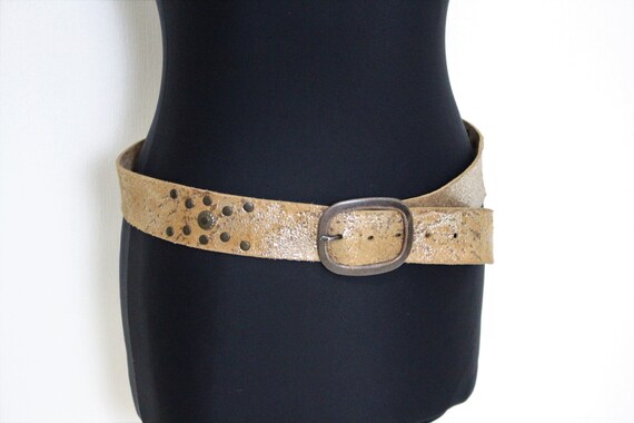 Western Boho women\'s distressed leather belt Distressed Wide Stitch Elastic Belt Western Boho Chic Style  main image 4