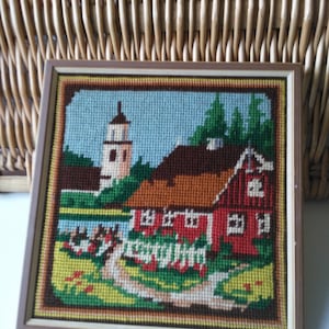 Swedish Vintage Embroidered Picture Wall Decor Artwork Wall Hanging Vintage Needlework, Landscape Art   24.5cm x 24.5 cm (9.6&quot;x 9.6&quot;)