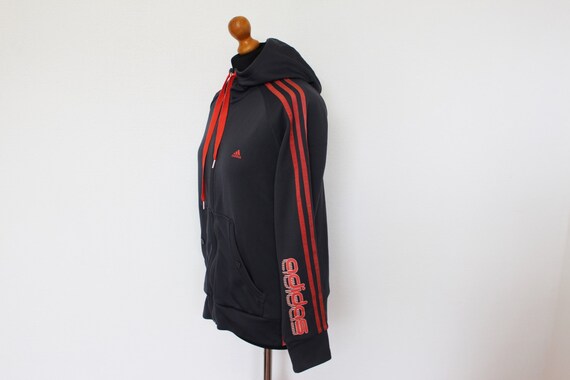 ADIDAS Jacke Grau Rot Klee Jacke Ausbildung Joggen Sport Adidas 3 Streifen Jacke mit Kapuze Trainer Track Jacke Hipster mittelgroß bis groß Weiße ADIDAS Jacke Vintage weiß Baumwolle Jacke Trainer Windbreaker Training Joggen Sport Hipster Adidas Track Jacke klein
