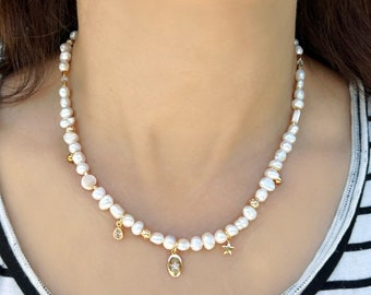 Pearl & shell unique design necklace, multiple pendants