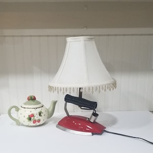Re-purposed Vintage Iron Lamp, Table Lamp, Reading Lamp, Upcycled, Vintage Clothes Iron, Metal Lamp
