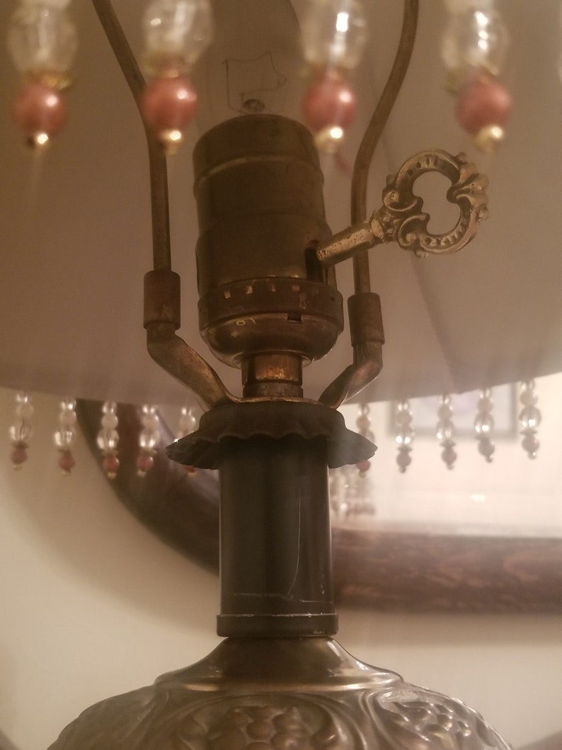 Table Lamp, Victorian Lamp, Night Light Lamp, Vintage Table Lamp, Hurricane Lamp, Night Stand Lamp, Unique Lamp Bild 9