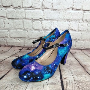 Galaxy-Schuhe, Space-Heels, individueller Schuh, Nebula, Geek, etwas Blaues, Pastell-Gothic, Damenschuhe, Alternative, Geschenk für sie, Boho, Rockabilly Bild 4