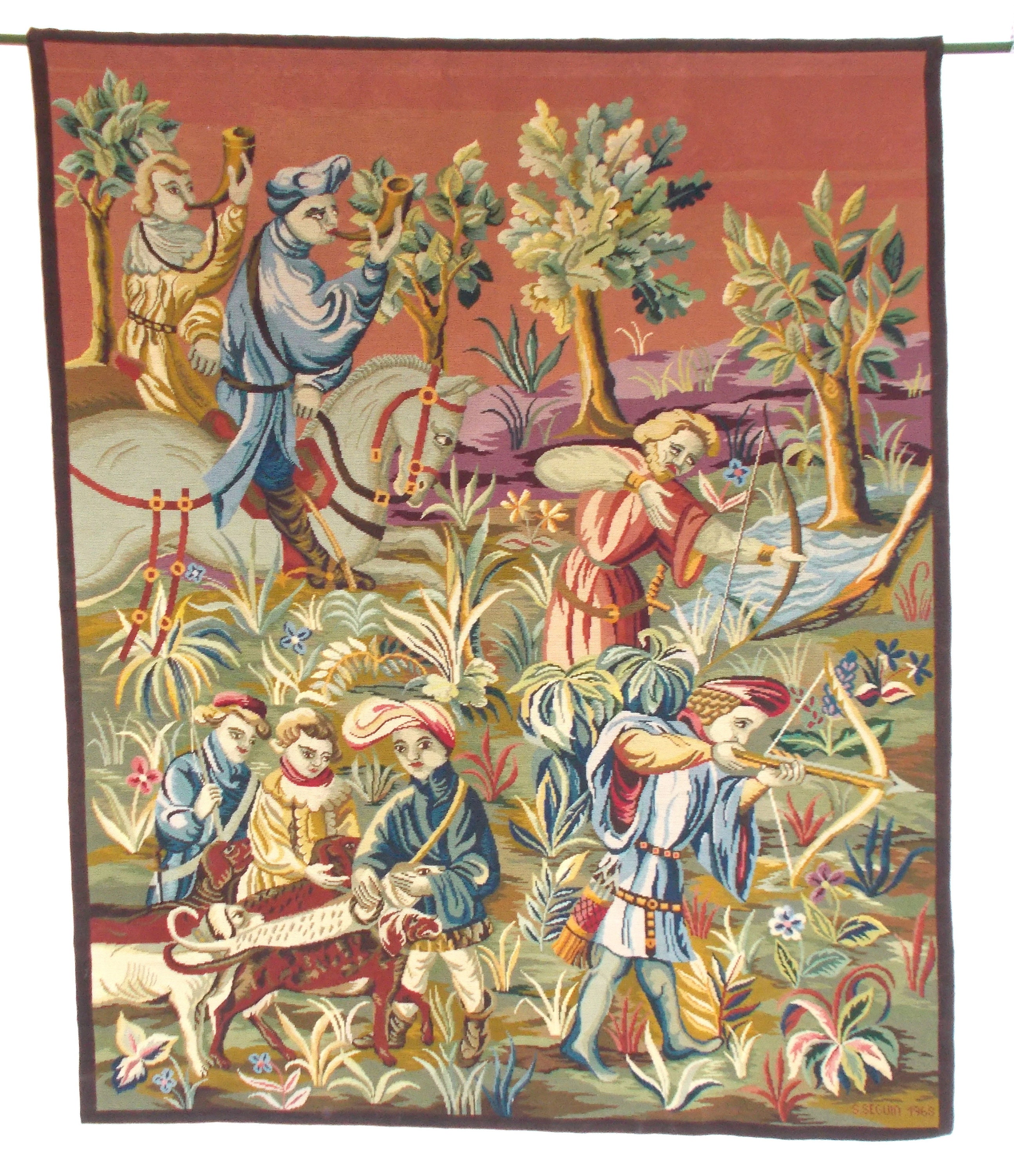 Grande Main Cousue Broderie Tapisserie Murale. Très Belle. Signé Daté. Scène de Chasse Médiévale Vin