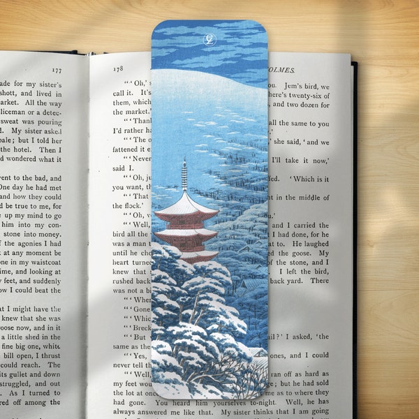 Japanese Bookmark - After a Snowfall Yasaka Shrine