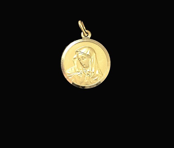 14k Yellow Gold Saint Jesus Virgin Mary Religious Pendant Charm Unisex 3D 14k Yellow Gold Saint Jesus Virgin Mary Religious Pendant Charm Unisex 3D