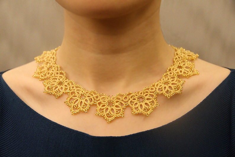 Tatting lace necklace pdf pattern Royal Sunrise image 2