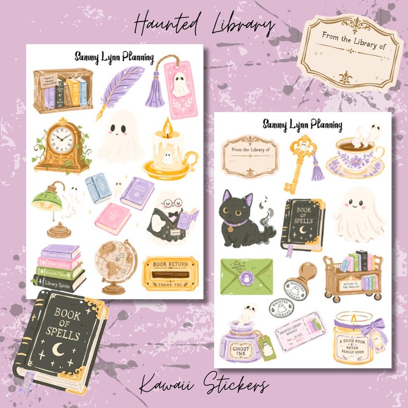 Op de afbeelding: Twee stickervellen met Haunted Library illustraties van Sammy Lynn Planning. De ontwerpen bevatten geesten, boeken, een zwarte kat, een wereldbol, een klok, kaarsen, een veer, een sleutel, een boekenkar en een spreukenboek. De stickers zijn kleurrijk, met pastelkleuren en donkere accenten.