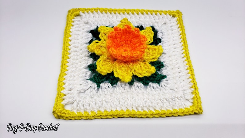 Crochet Daffodil Flower Granny Square Pattern DIGITAL DOWNLOAD ONLY image 1