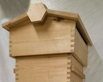 Warre Bee hive with box joint corners