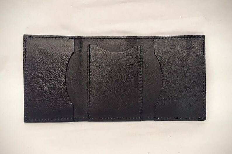 Lion Bifold or Trifold Leather Wallet